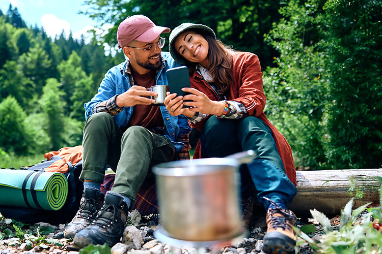 איך להשתמש בוואטסאפ עם eSim בחו"ל? 